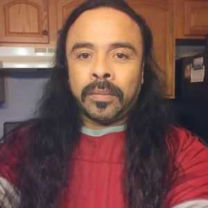 Meet your Posher, Isidro